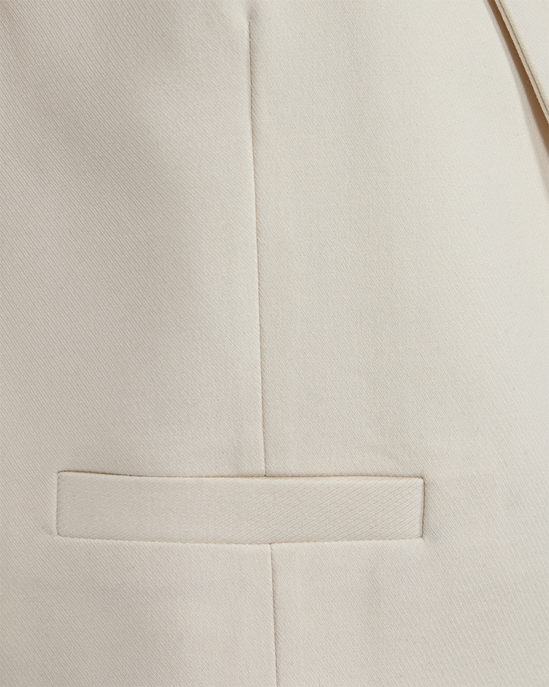 CMTAILOR - KORT VEST I RÅHVID