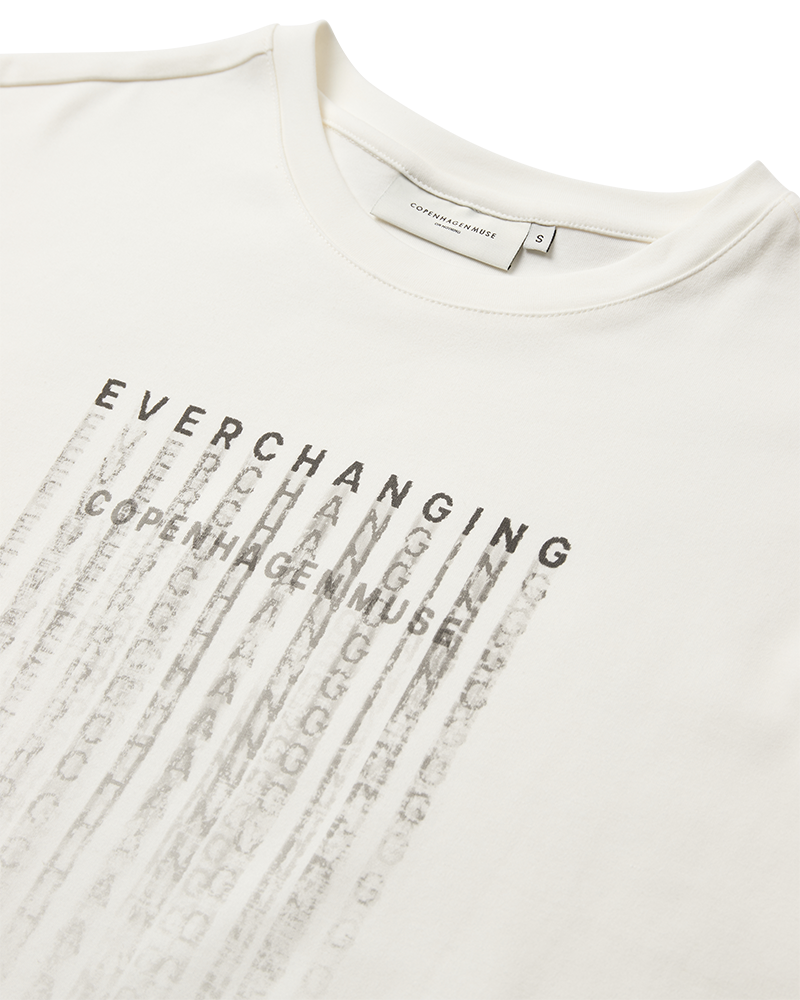 CMMUSE - T-SHIRT I HVID